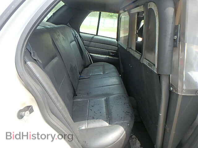 2011 FORD CROWN VIC - VIN: 2FABP7BV6BX104251 - Фото 6