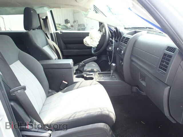 2008 DODGE NITRO - VIN: 1D8GT28K88W100381 - Фото 5