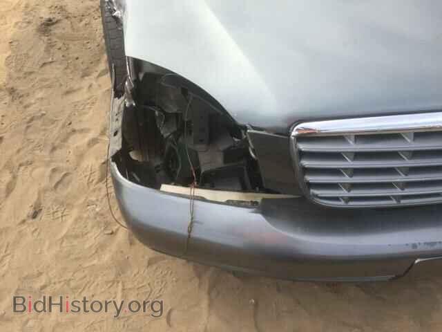 2004 CADILLAC DEVILLE - VIN: 1G6KD54Y74U255532 - Photo 9