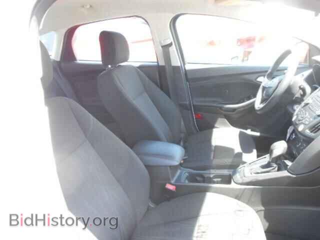 2016 FORD FOCUS - VIN: 1FADP3K24GL204831 - Photo 5