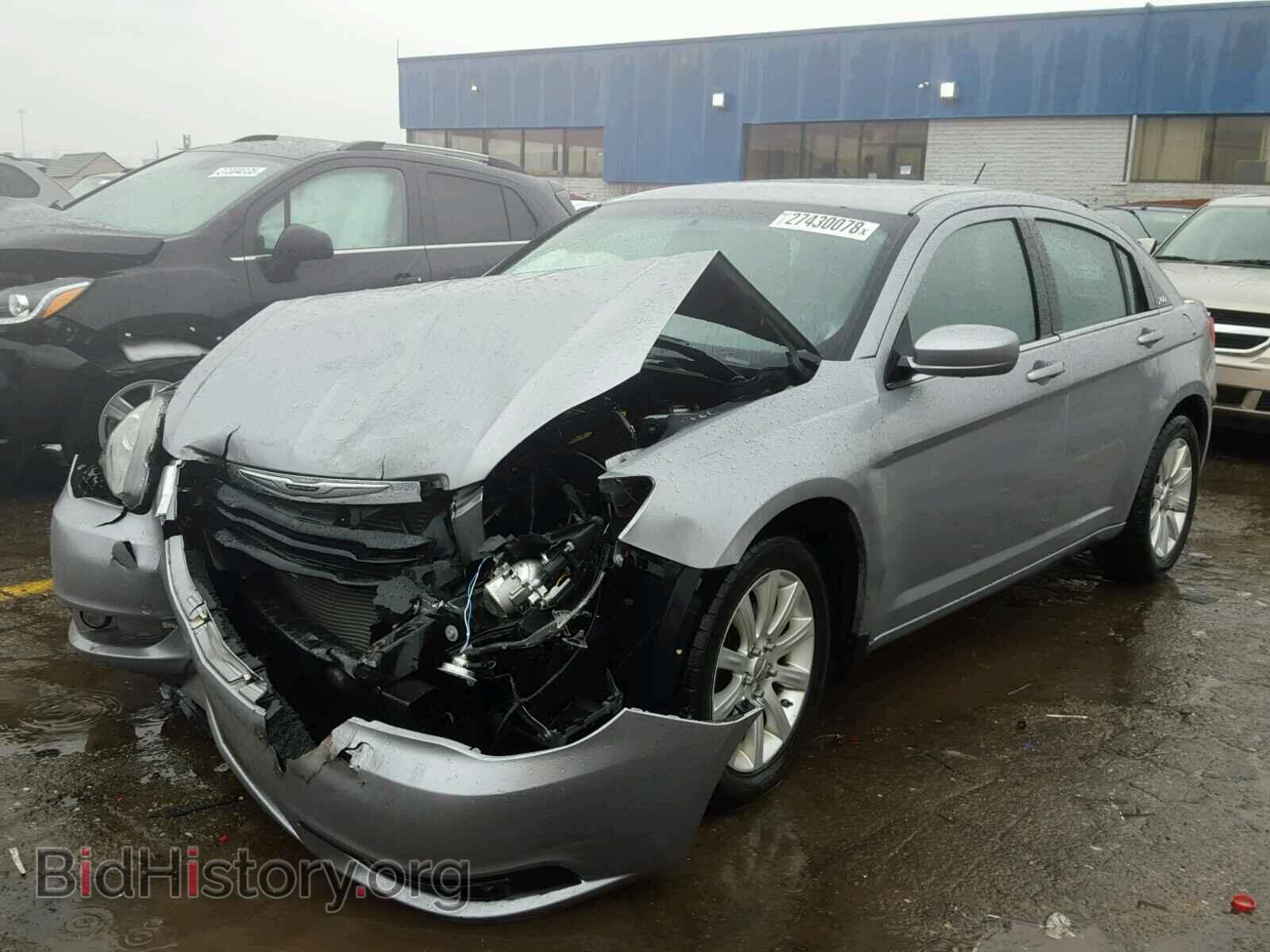 2013 CHRYSLER 200 - VIN: 1C3CCBCG4DN629749 - Photo 2