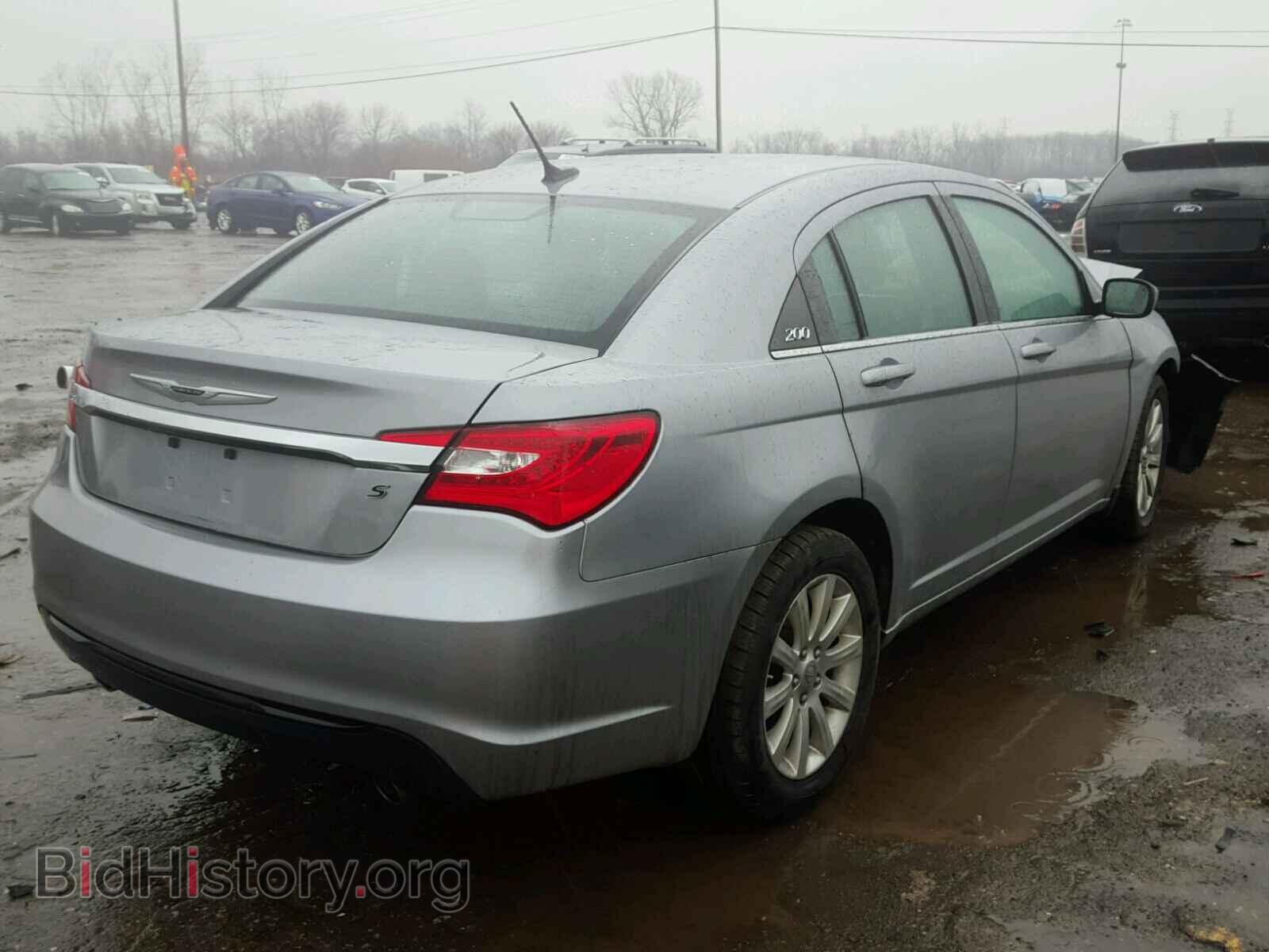 2013 CHRYSLER 200 - VIN: 1C3CCBCG4DN629749 - Photo 4