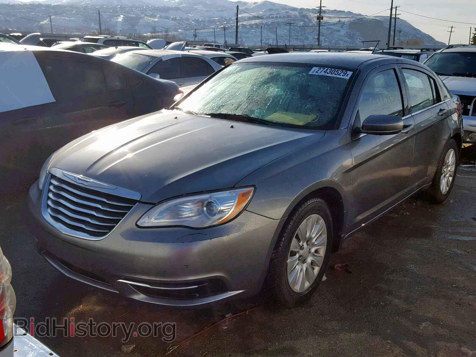 2012 CHRYSLER 200 - VIN: 1C3CCBAB4CN127619 - Фото 2