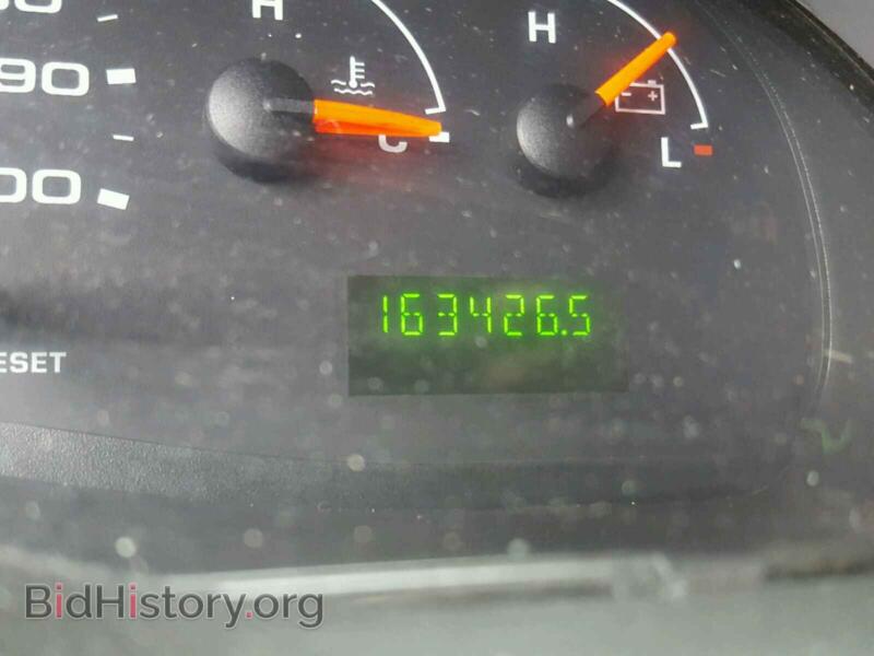 2007 Ford ECONOLINE (VIN 1FTNE24W37DA49083) — photo 8 of 10