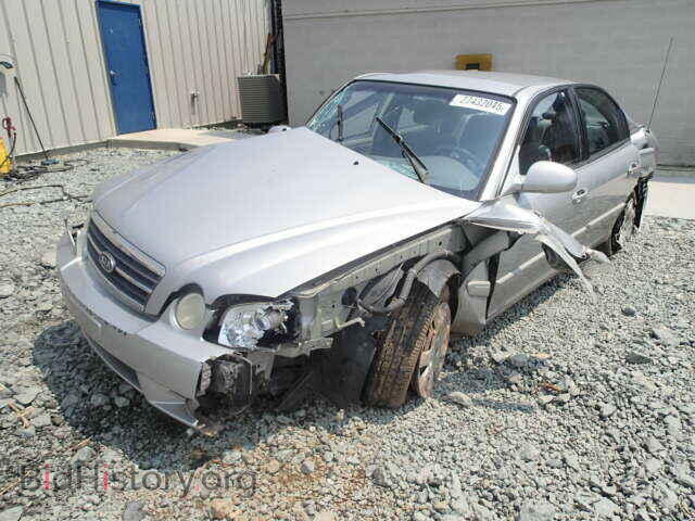 2005 KIA OPTIMA - VIN: KNAGD126555379093 - Фото 2