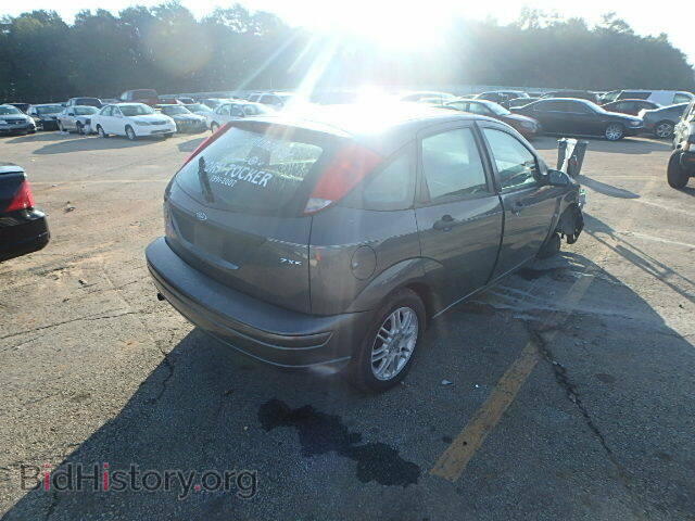 2005 FORD FOCUS - VIN: 3FAFP37N65R134971 - Фото 4