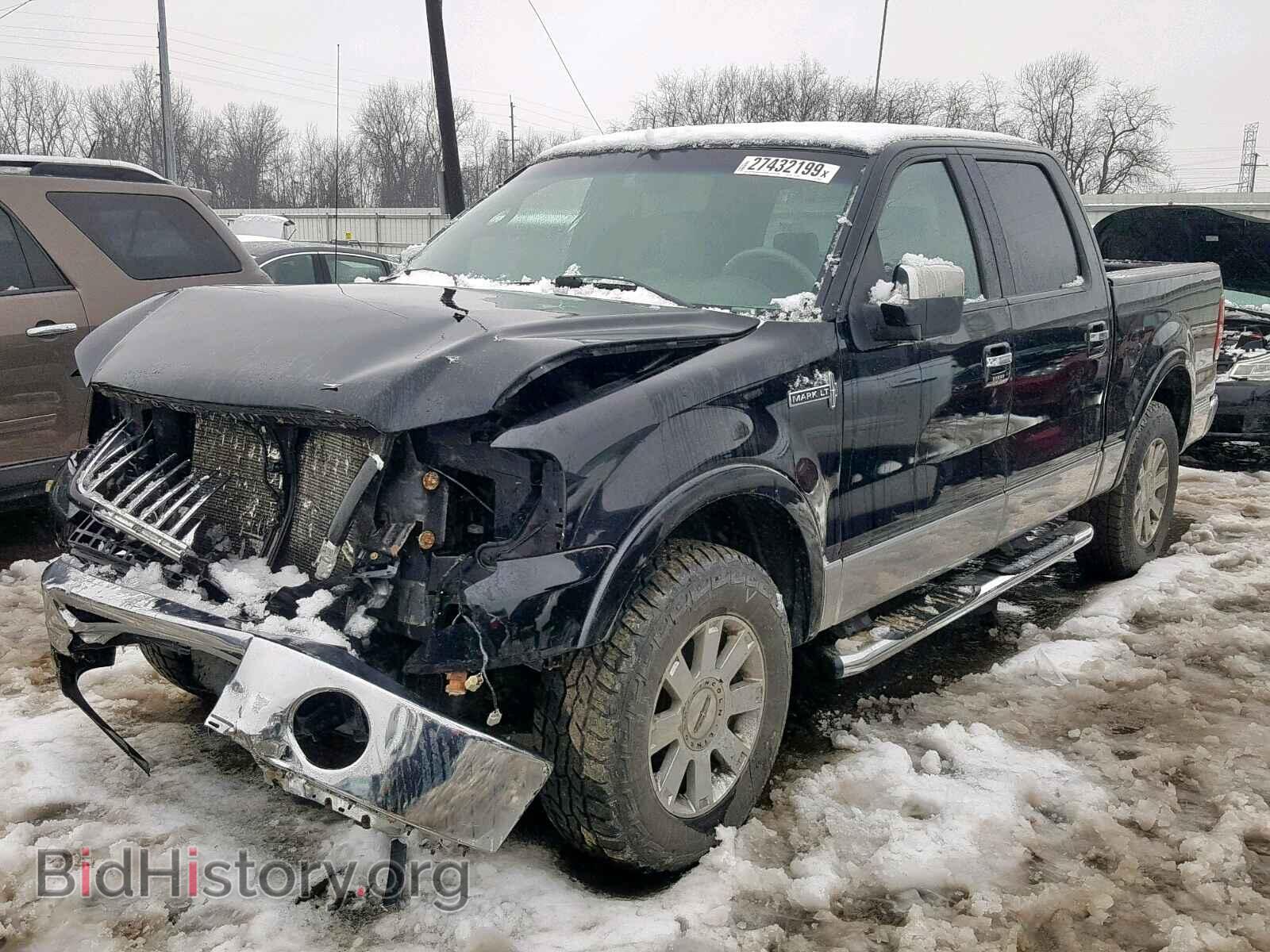 2006 LINCOLN MARK LT - VIN: 5LTPW18546FJ16159 - Фото 2