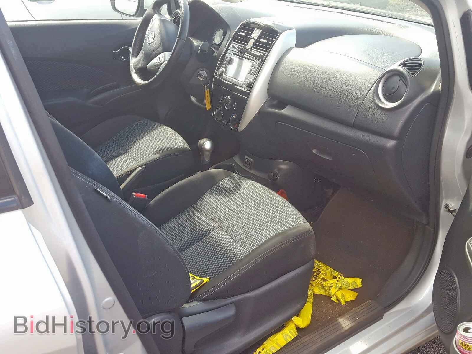 2018 NISSAN VERSA - VIN: 3N1CE2CP6JL368273 - Photo 5