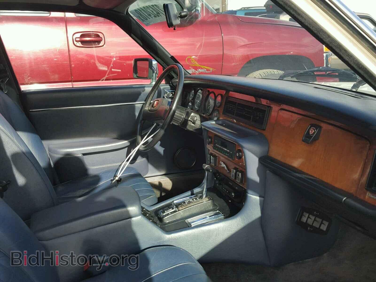 1983 JAGUAR XJ6 - VIN: SAJAV1344DC357276 - Фото 5