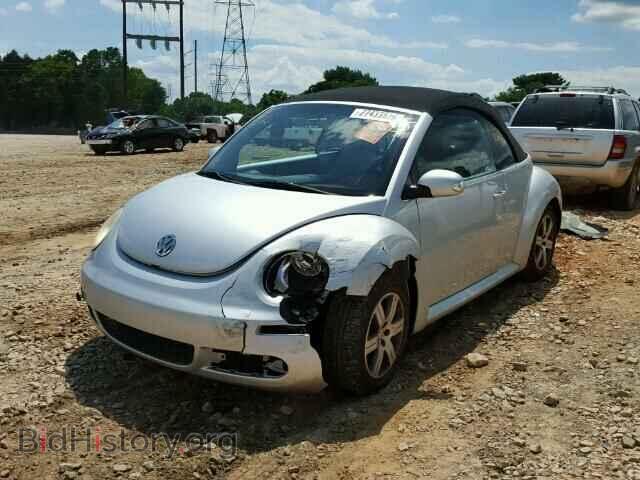 2006 VOLKSWAGEN BEETLE - VIN: 3VWRF31Y76M311732 - Фото 2