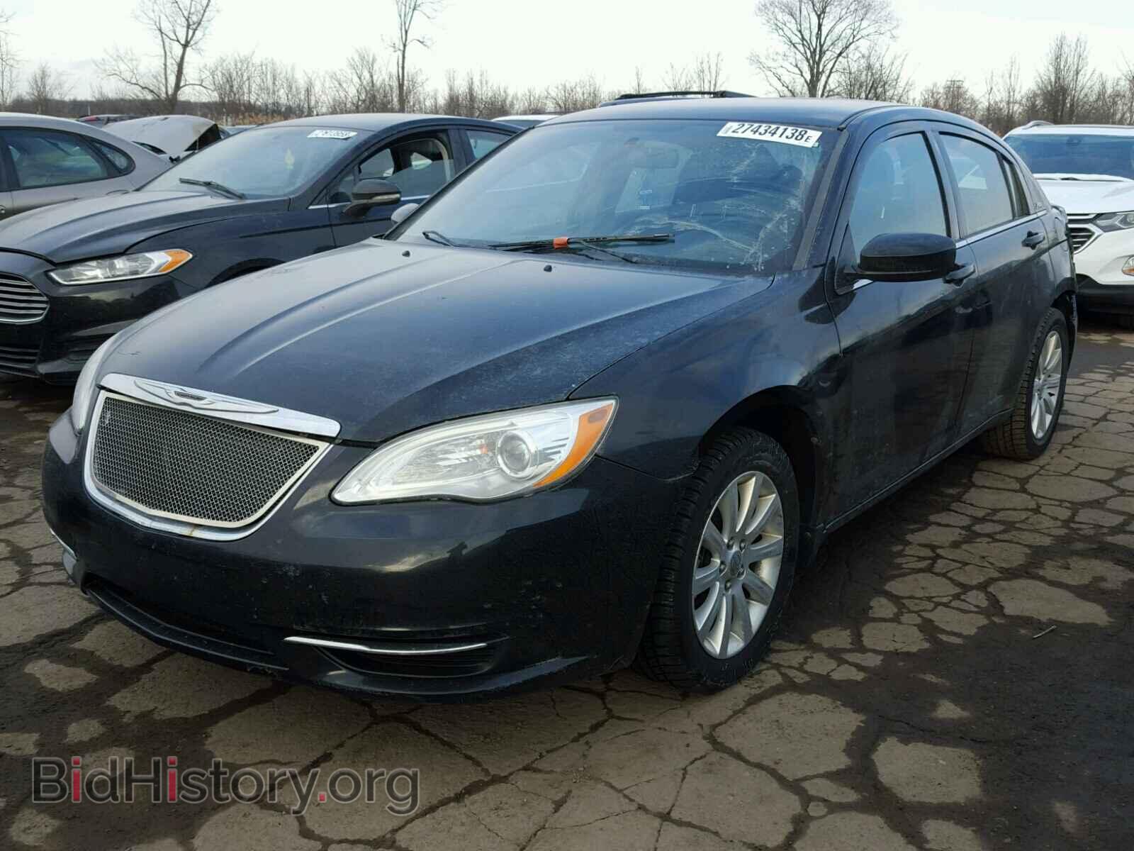 2011 CHRYSLER 200 - VIN: 1C3BC1FB9BN576131 - Фото 2