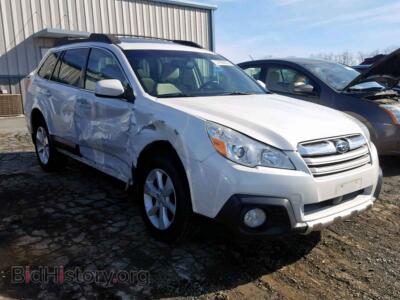 2013 Subaru OUTBACK 2., белый — VIN 4S4BRBGC3D3265666, Copart