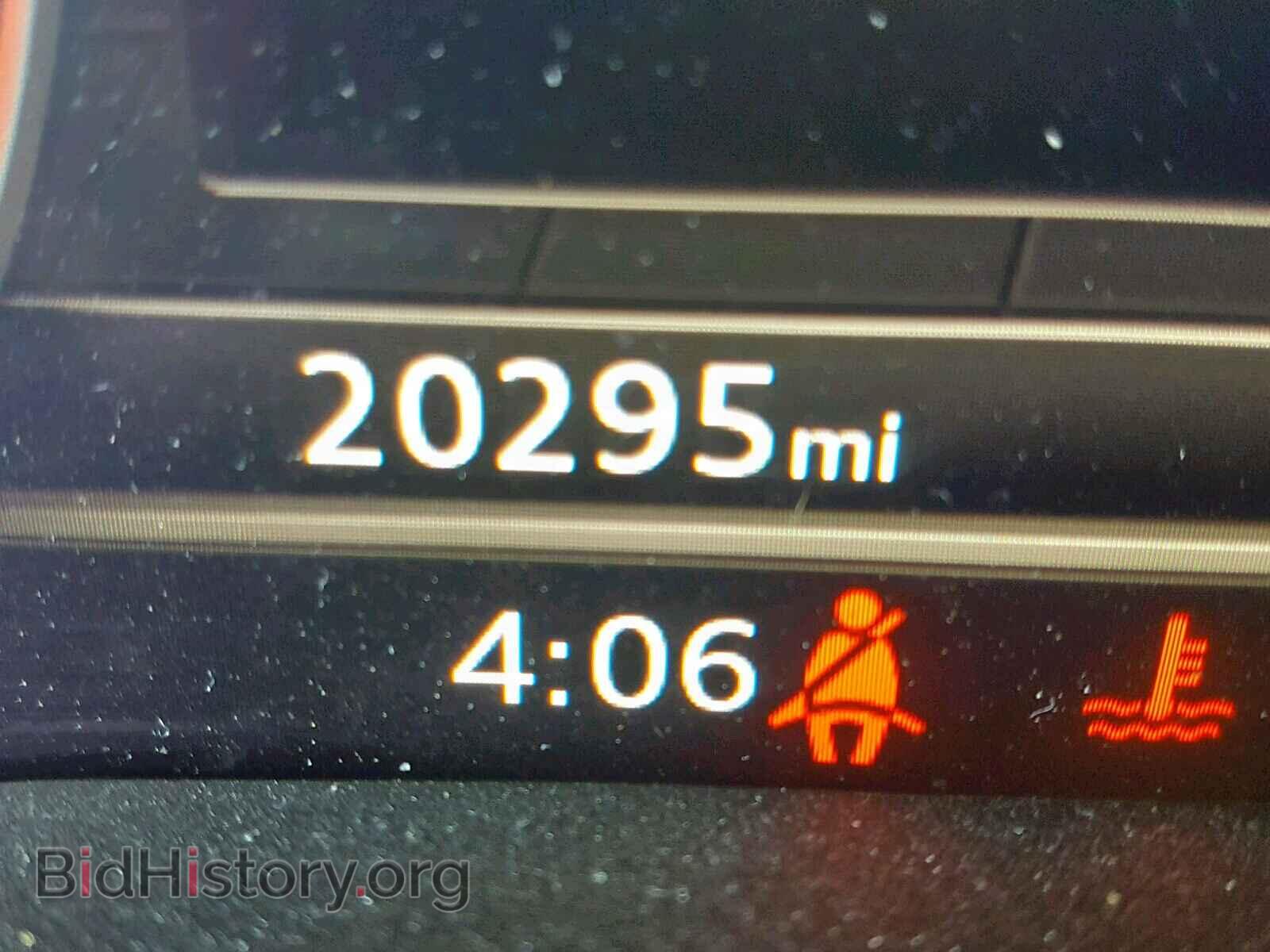 2017 AUDI A4 - VIN: WAUKMAF44HN043670 - Фото 8