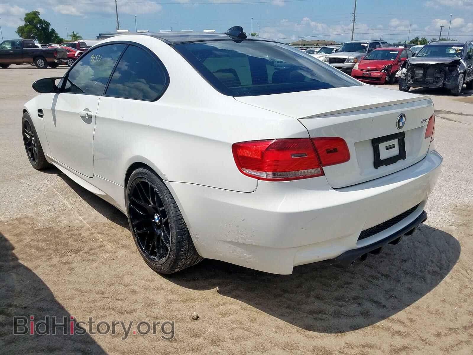 2008 BMW M3 - VIN: WBSWD93518PY39905 - Фото 3