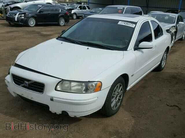2005 VOLVO S60 - VIN: YV1RS612152452467 - Фото 2