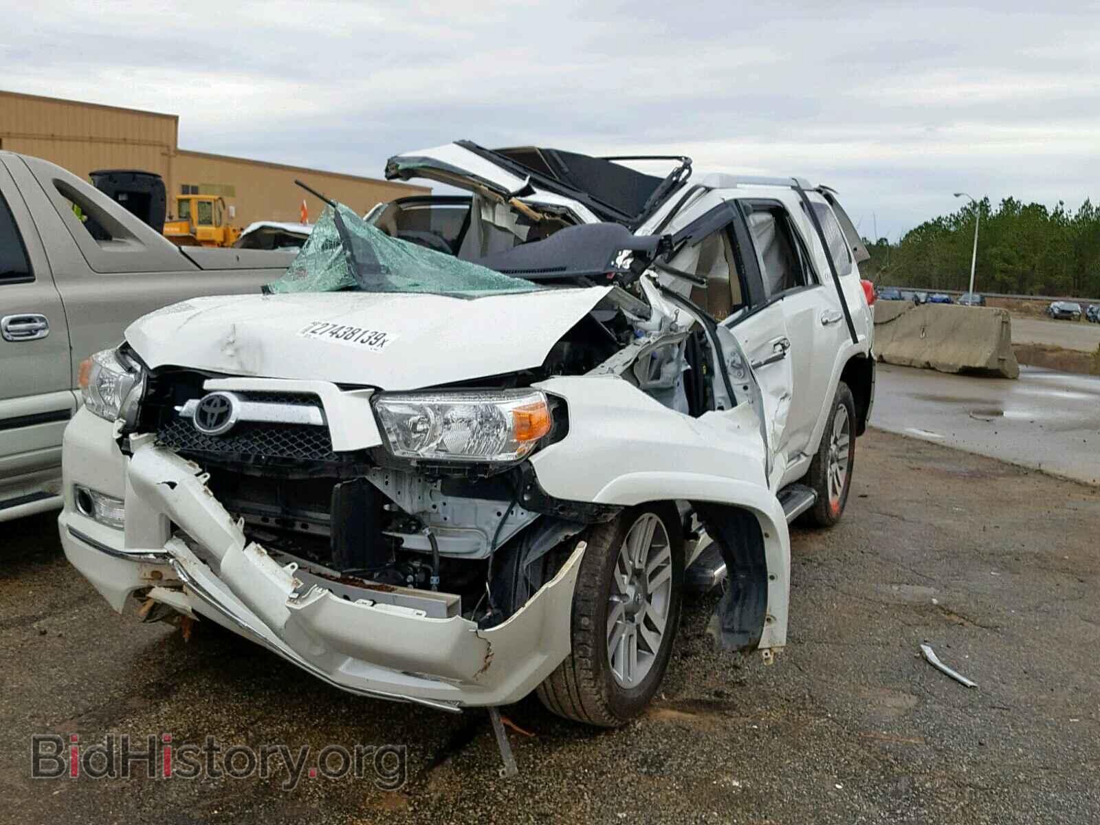 2013 TOYOTA 4RUNNER SR - VIN: JTEBU5JR5D5149404 - Фото 2