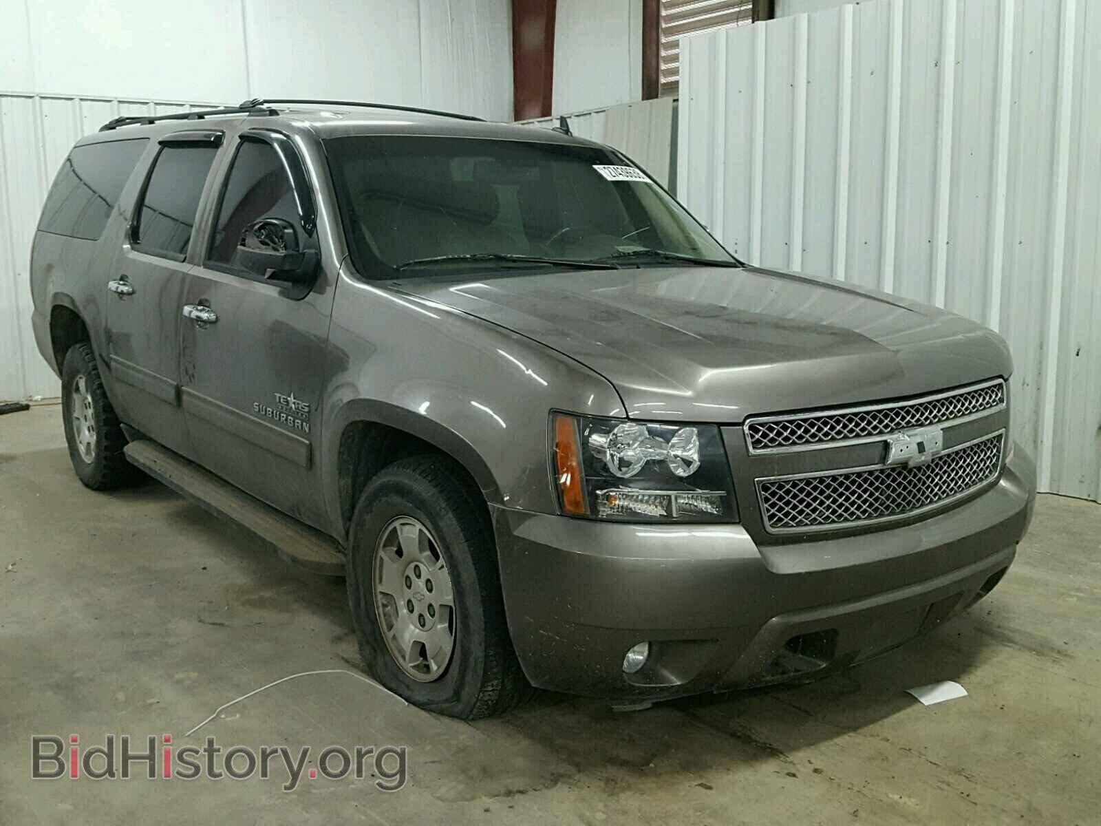 Photo 1GNSCHE07BR123596 - CHEVROLET SUBURBAN 2011