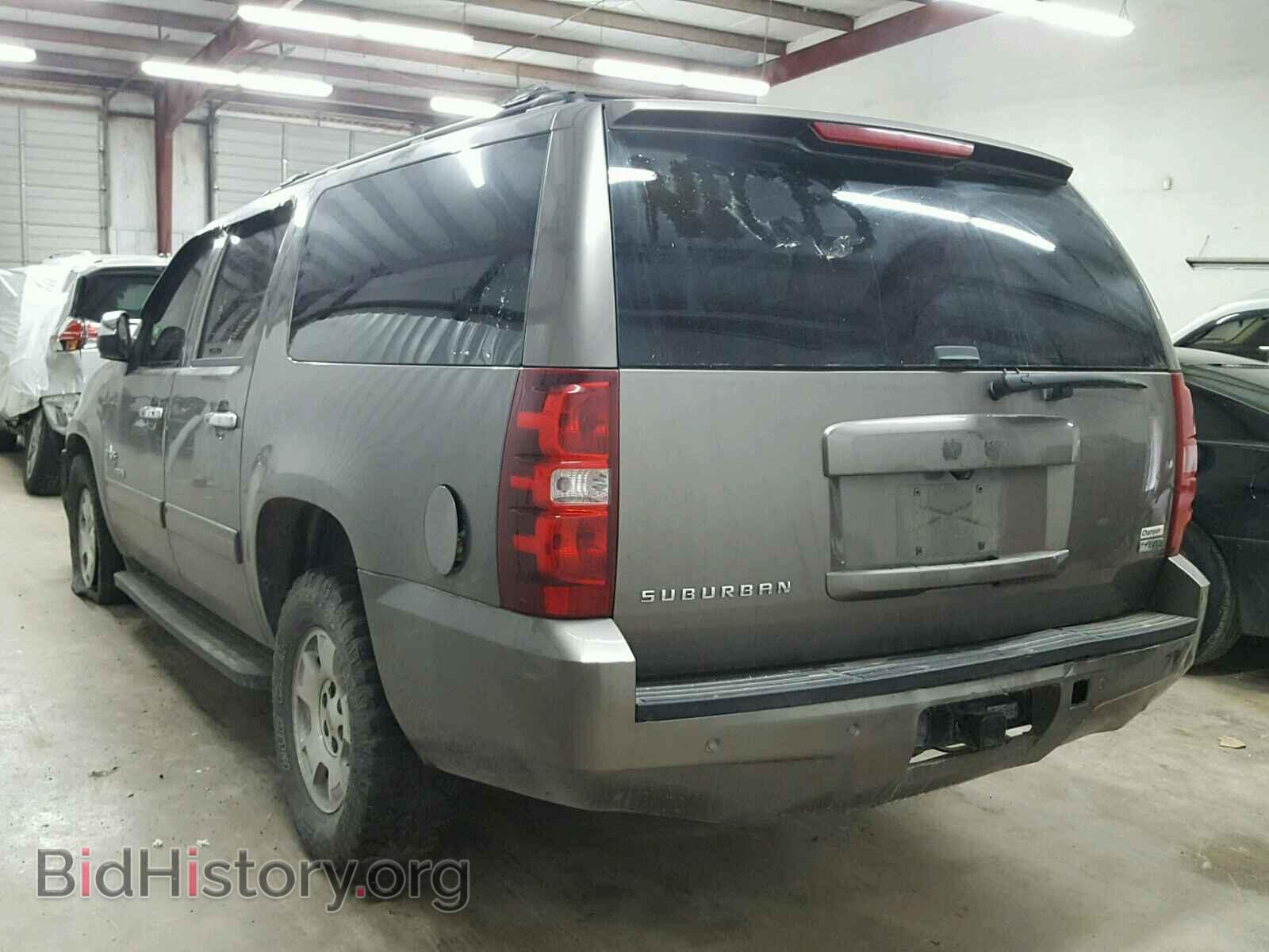 2011 CHEVROLET SUBURBAN - VIN: 1GNSCHE07BR123596 - Photo 3