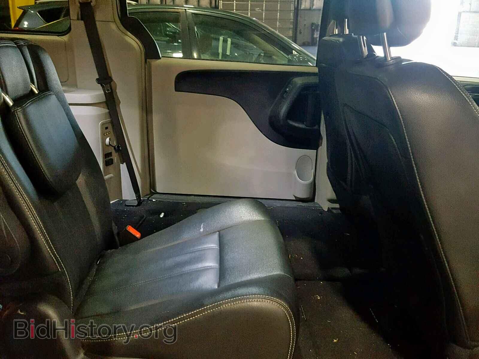 2016 CHRYSLER TOWN & COU - VIN: 2C4RC1BG9GR296411 - Фото 6