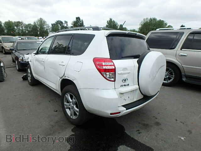 2011 TOYOTA RAV4 - VIN: 2T3BF4DV9BW090400 - Фото 3