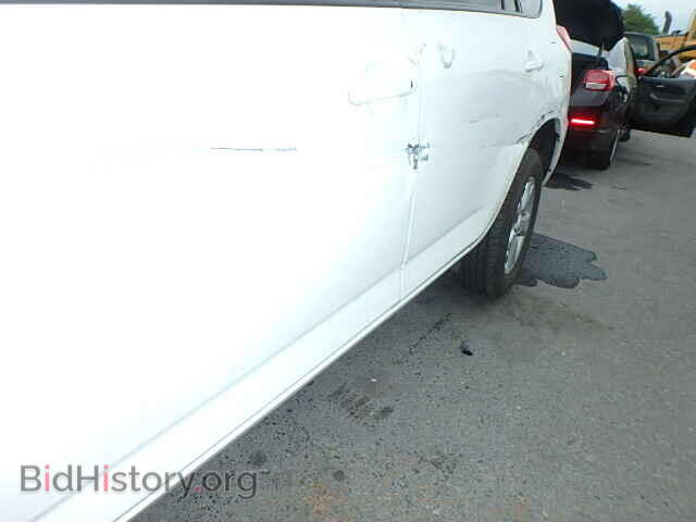 2011 TOYOTA RAV4 - VIN: 2T3BF4DV9BW090400 - Фото 10
