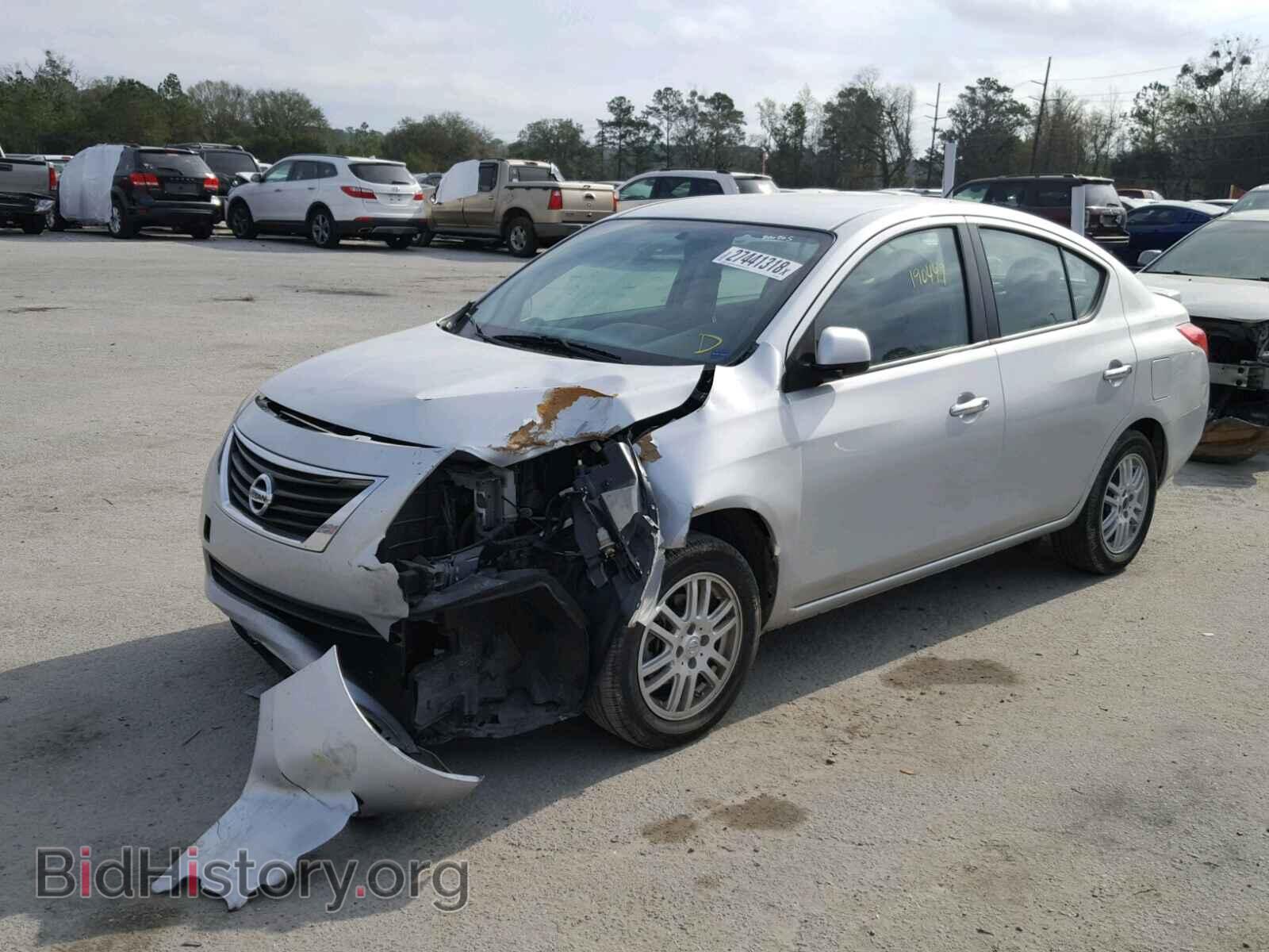 2013 NISSAN VERSA - VIN: 3N1CN7AP2DL846905 - Фото 2