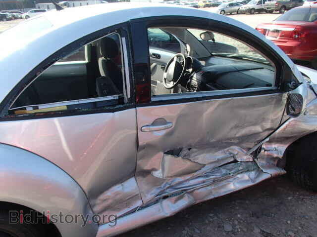 2005 VOLKSWAGEN BEETLE - VIN: 3VWBK31C05M406889 - Фото 10