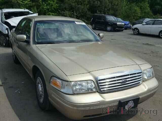 Photo 2FAFP71WXYX199501 - FORD CROWN VIC 2000