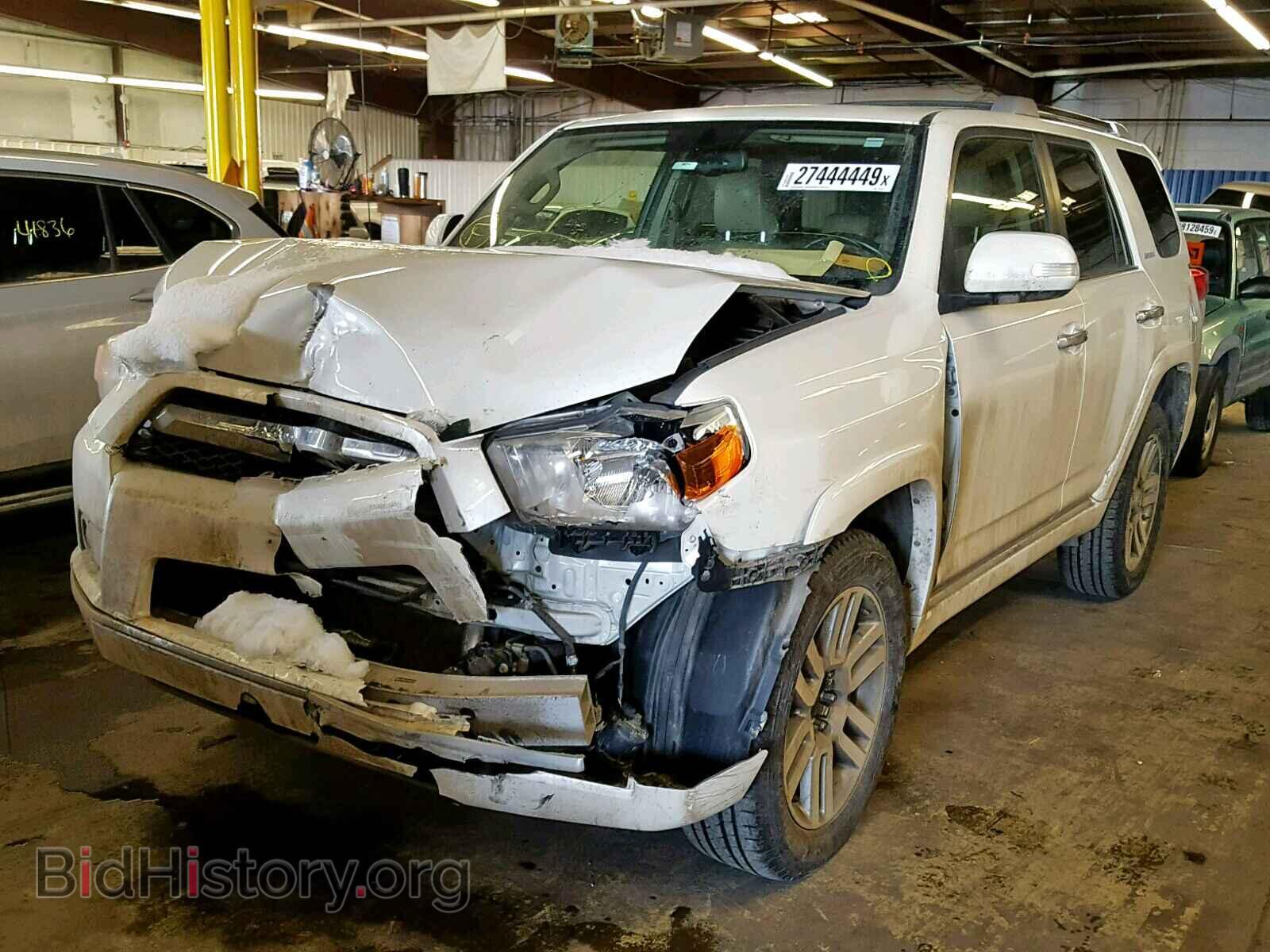 2010 TOYOTA 4RUNNER SR - VIN: JTEBU5JR7A5031155 - Фото 2