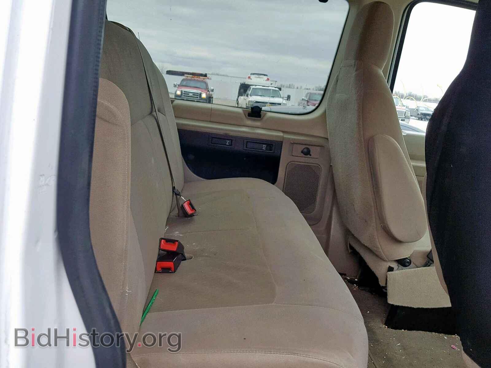 2010 FORD ECONOLINE - VIN: 1FBSS3BL9ADA77394 - Фото 6