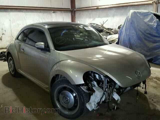 Photo 3VWJP7AT6DM601186 - VOLKSWAGEN BEETLE 2013