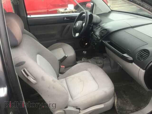 2003 VOLKSWAGEN BEETLE - VIN: 3VWCP21C83M401100 - Фото 5