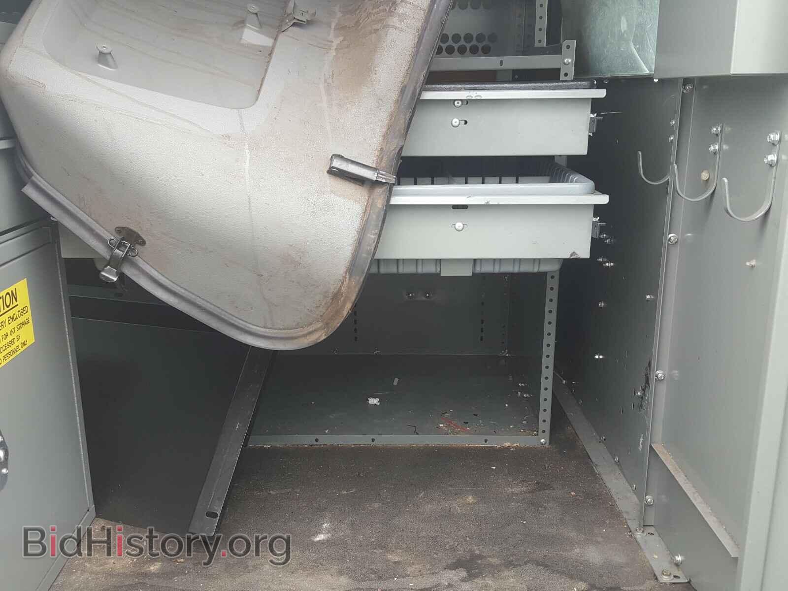 2011 FORD ECONOLINE - VIN: 1FTNE2EL7BDA49570 - Photo 6