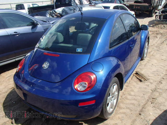 2007 VOLKSWAGEN BEETLE - VIN: 3VWPW31C97M518281 - Фото 4