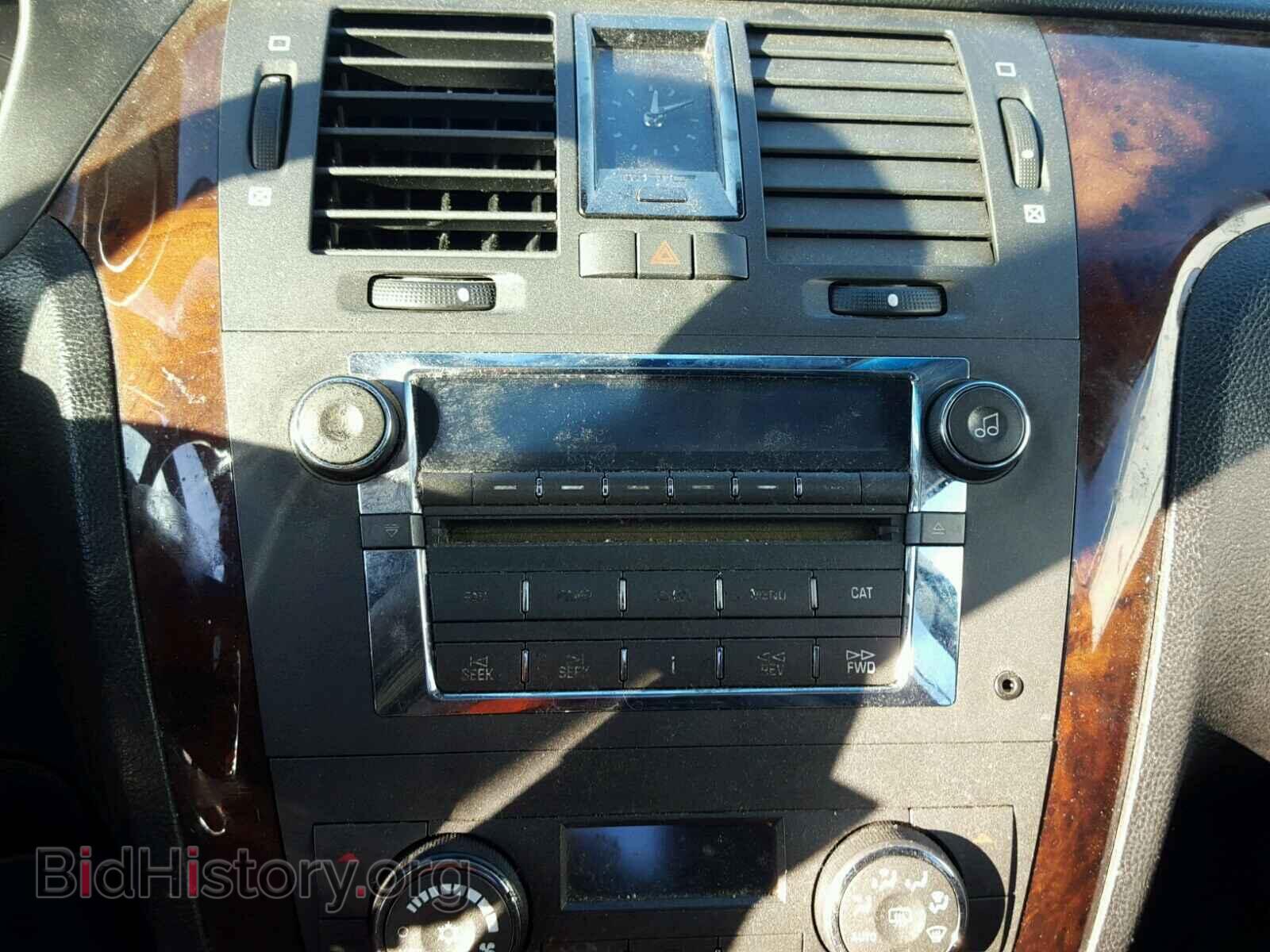 2009 CADILLAC DTS - VIN: 1G6KD57Y69U103664 - Photo 10
