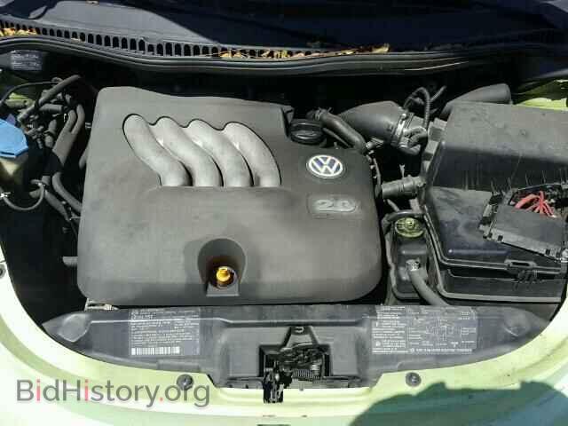 2000 VOLKSWAGEN BEETLE - VIN: 3VWCC21C3YM402044 - Фото 7