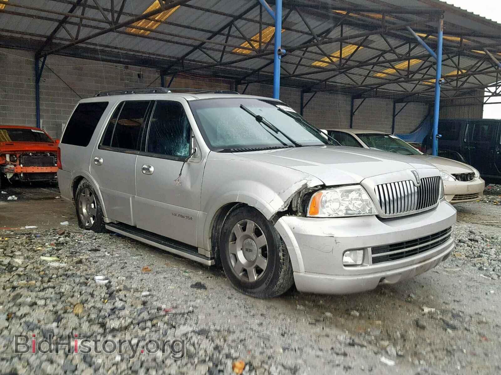 Фотография 5LMFU27506LJ23695 - LINCOLN NAVIGATOR 2006