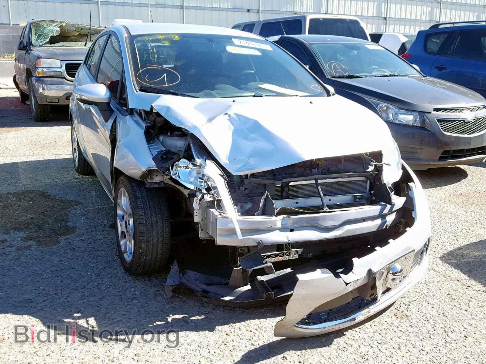 Photo 3FADP4FJ5BM154262 - FORD FIESTA 2011