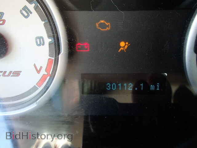 2011 FORD FOCUS - VIN: 1FAHP3FN9BW160113 - Photo 8