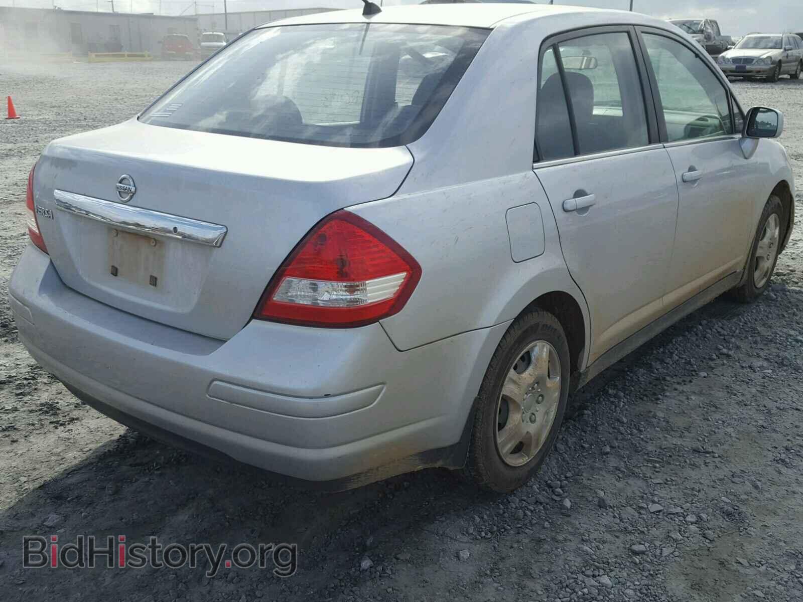 2008 NISSAN VERSA - VIN: 3N1BC11E28L461282 - Фото 4