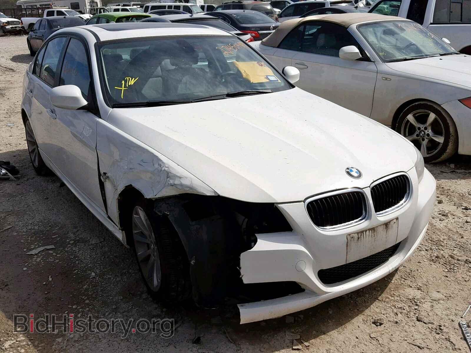 Фотография WBAPH7C57BE852372 - BMW 328 I 2011