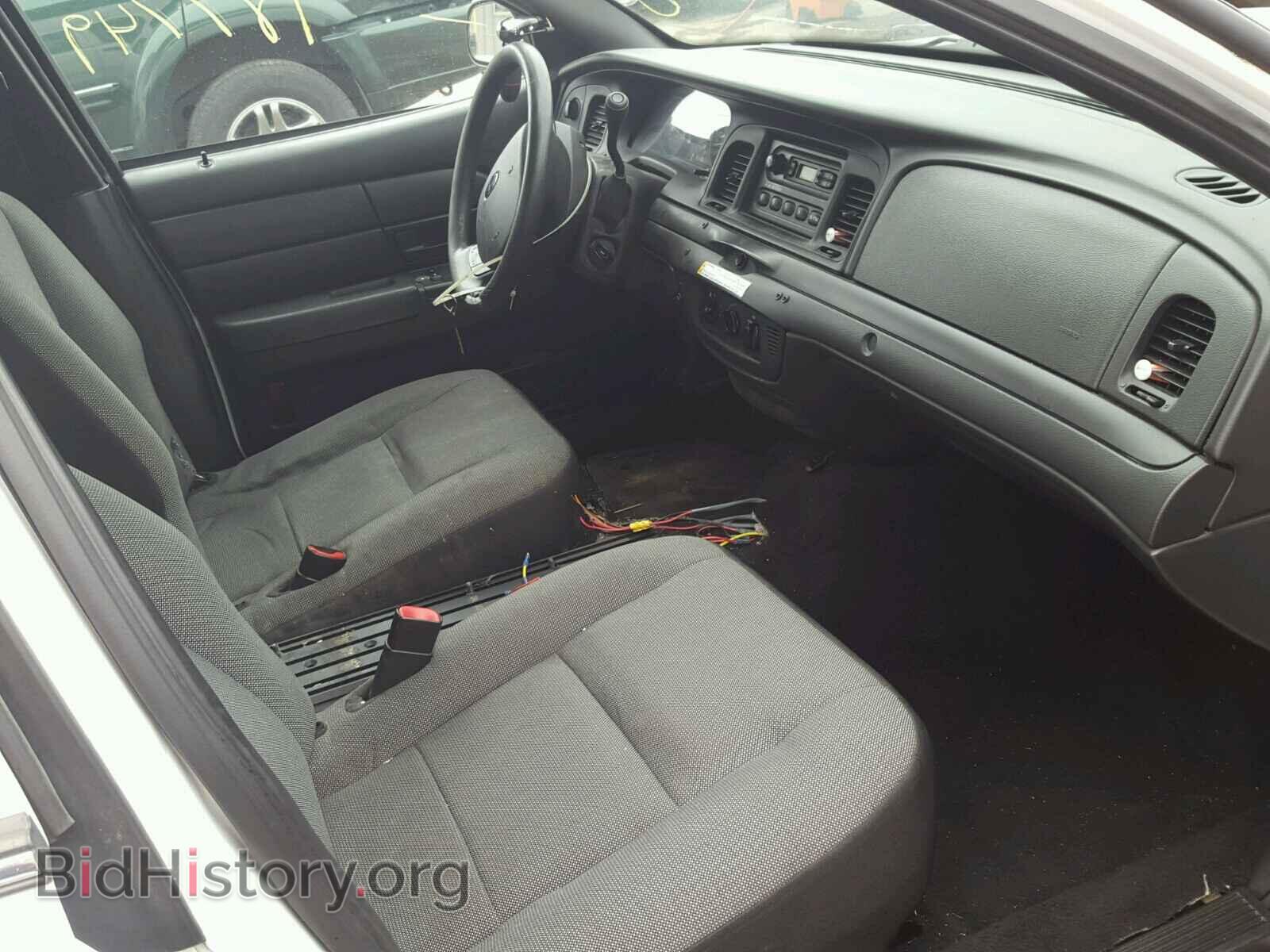 2011 FORD CROWN VIC - VIN: 2FABP7BV9BX168638 - Фото 5