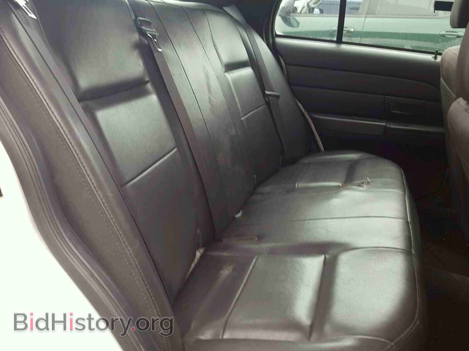 2011 FORD CROWN VIC - VIN: 2FABP7BV9BX168638 - Фото 6