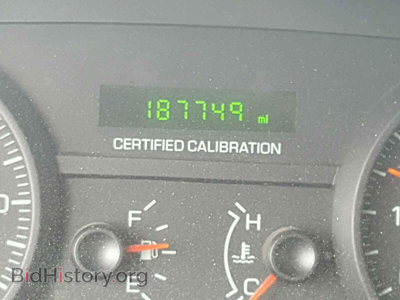2011 FORD CROWN VIC - VIN: 2FABP7BV9BX168638 - Фото 8