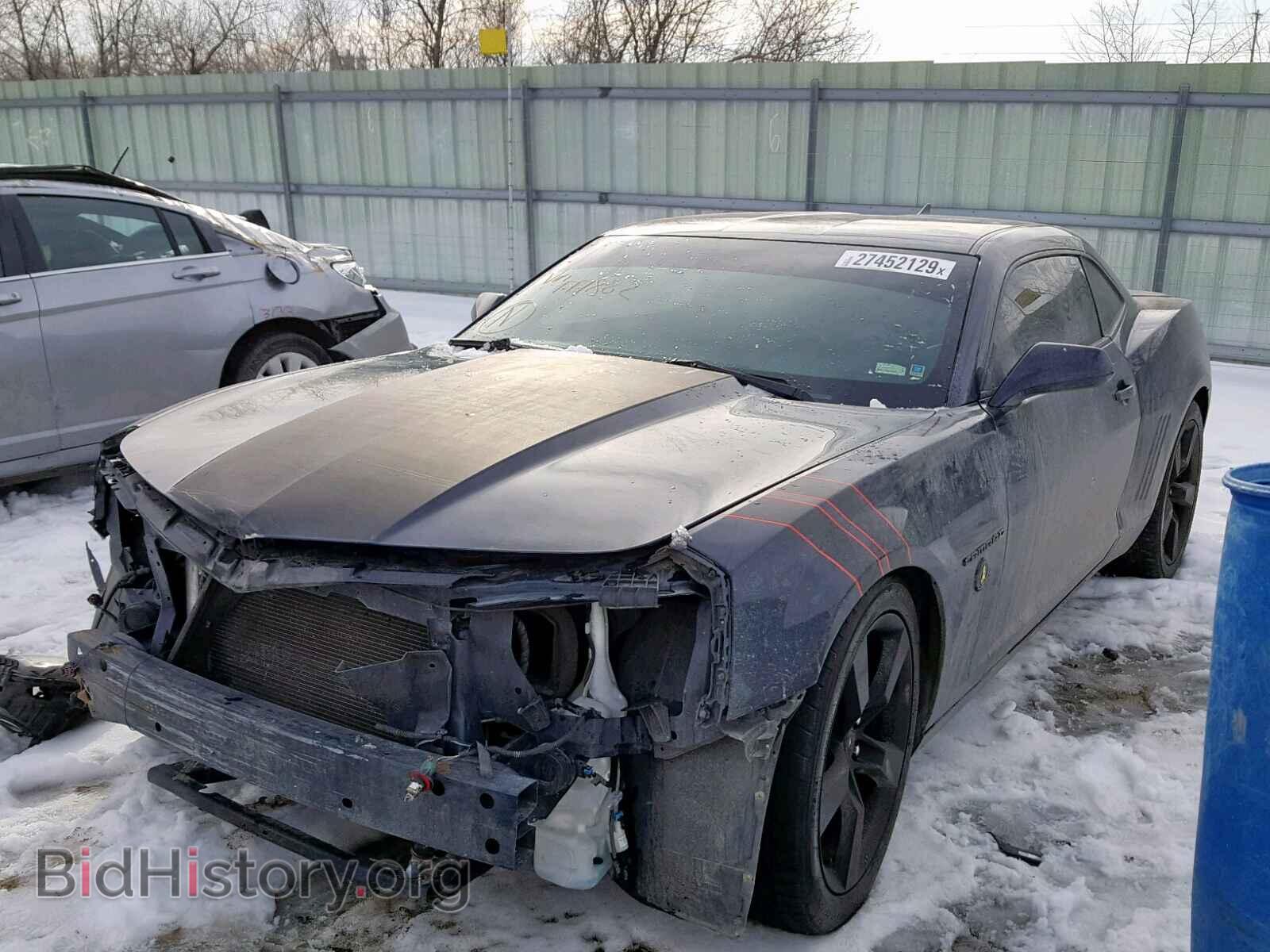 2010 CHEVROLET CAMARO - VIN: 2G1FA1EV8A9177882 - Фото 2