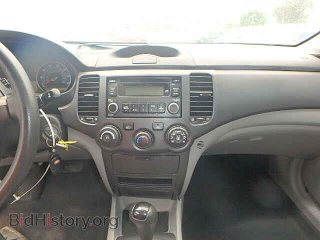 2008 KIA OPTIMA - VIN: KNAGE123785210734 - Фото 9