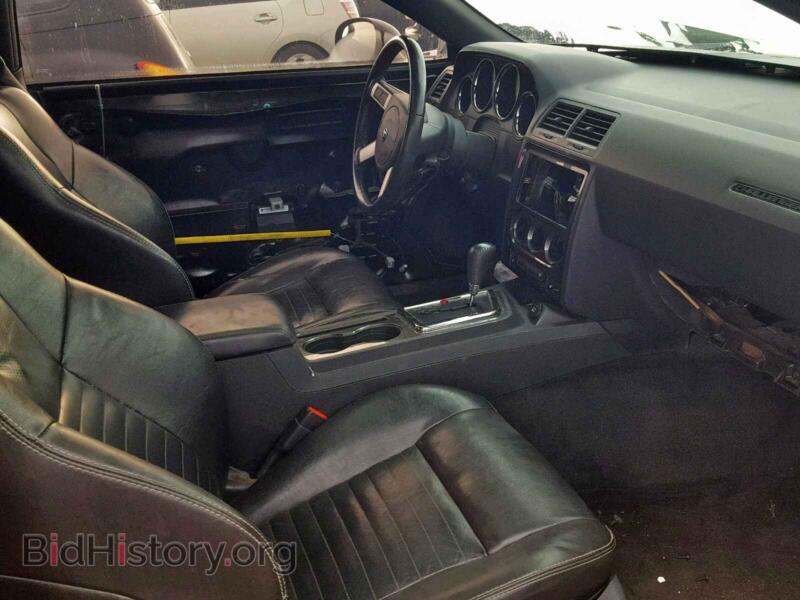 2010 Dodge CHALLENGER (VIN 2B3CJ5DT7AH163495) — photo 5 of 10
