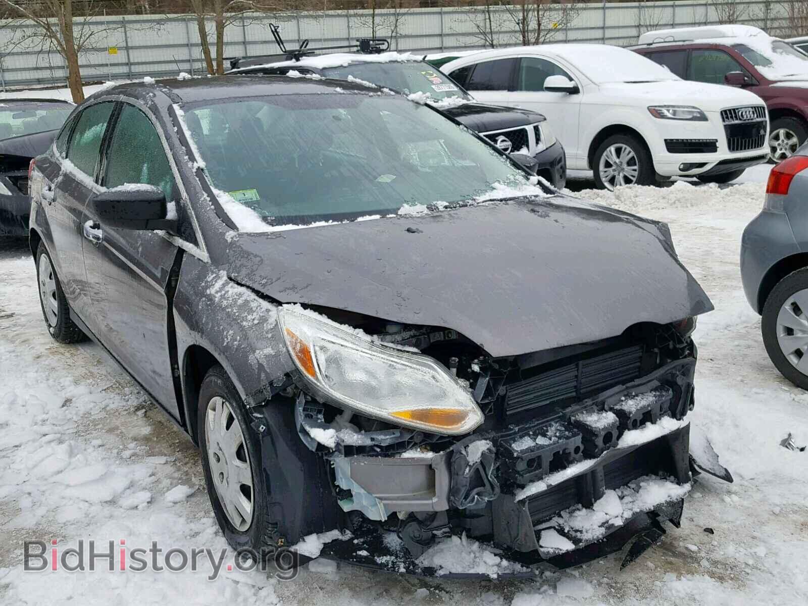 Photo 1FAHP3E28CL246510 - FORD FOCUS 2012