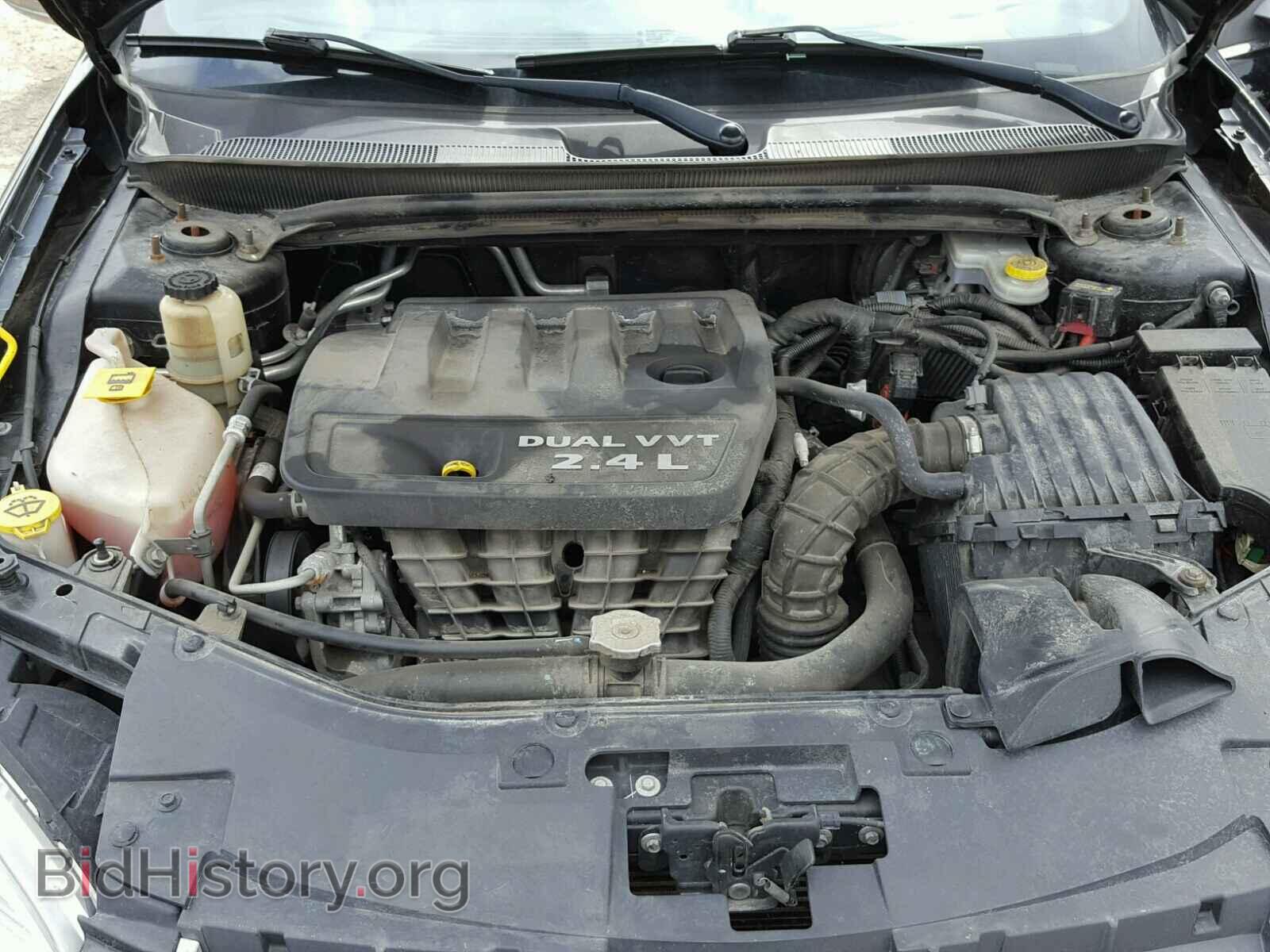 2011 CHRYSLER 200 - VIN: 1C3BC2FB2BN545048 - Фото 7
