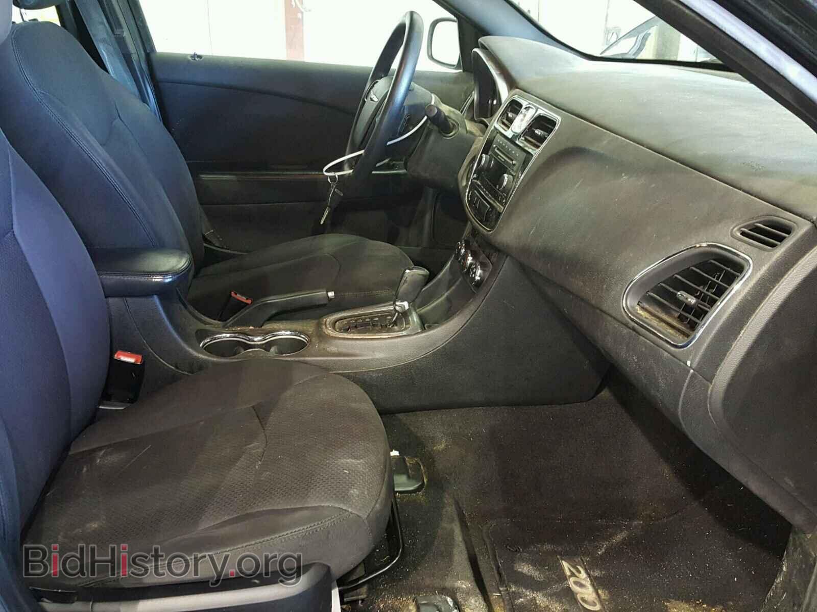 2012 CHRYSLER 200 - VIN: 1C3CCBABXCN228843 - Photo 5